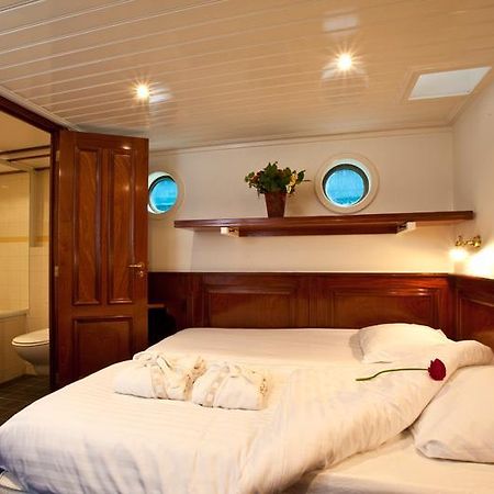 Готель Boat Barkentijn Marjorie Антверпен Екстер'єр фото